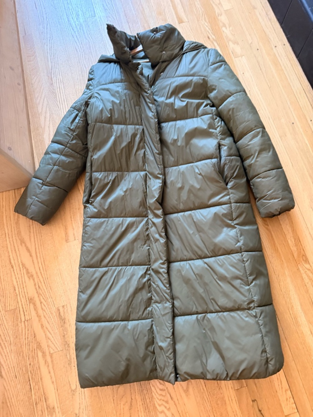 Banana Republic Olive Puffer Jacket